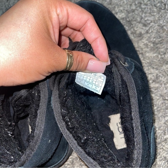 UGG Women's Neumel Boot Sz 7 - Picture 9 of 9